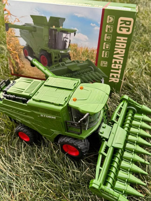 1:24 Scale RC Harvester Toys with 2 Harvesting Heads for Kids with Dual Batteries - Monsta Online