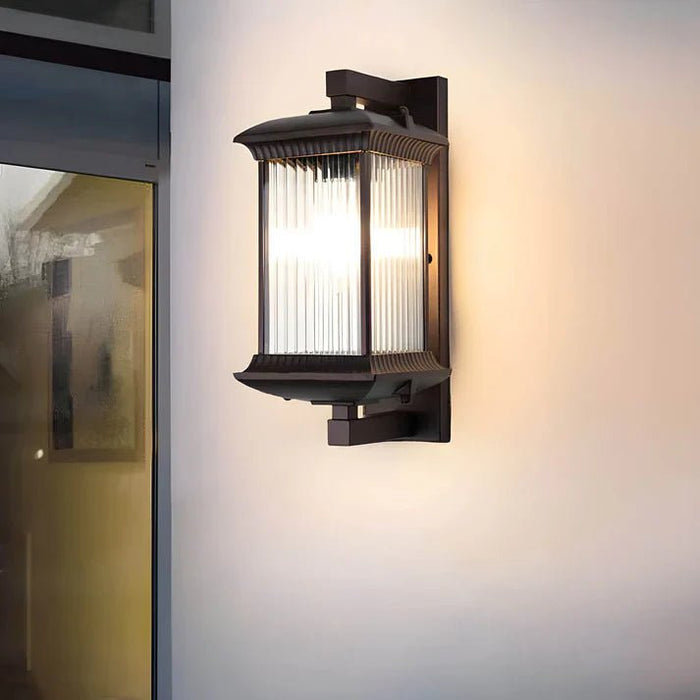 Pavo Outdoor Wall Light – Weather - Resistant Lantern Sconce for Entryway, Patio & Garden - Monsta Online