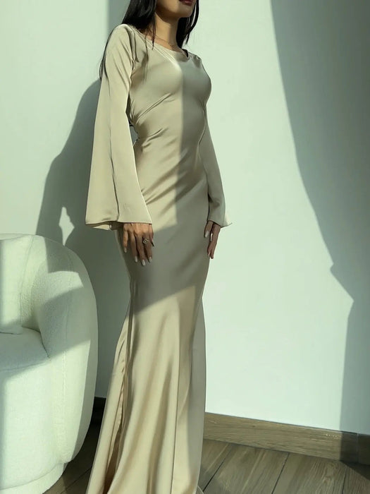 Pharia Long Sleeve Maxi Dress – Women's Elegant Flowing Maxi Dress - Monsta Online