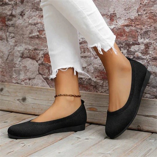 Women's Plush Comfort Slippers – Cushioned, Non - Slip Sole & Adjustable Fit for All - Day Relaxation - Monsta Online
