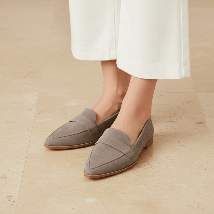 Women's Retro Pointed - Toe Loafers – Chic Leather Slip - On Flats for Every Occasion - Monsta Online