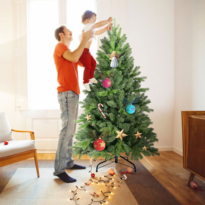 7.5FT Artificial Christmas Tree — Full, 1599 Tips, PE+PVC, Hinged, Metal Stand - Monsta Online