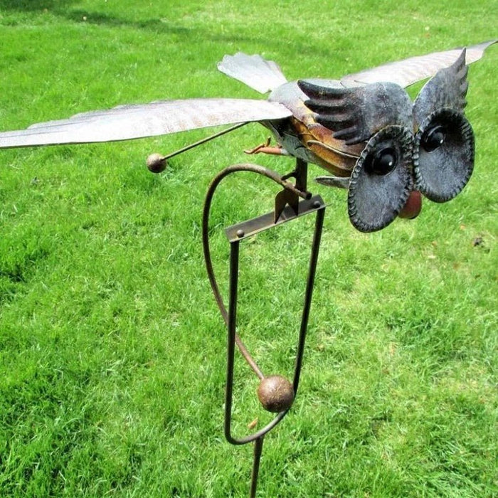 Garden Art Bird Windmill Decoration – Realistic Flapping Wings, Metal Patio Sculpture - Monsta Online