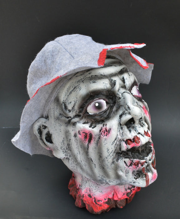 Life - Size Halloween Hanging Zombie Head Creepy Prop - Monsta Online