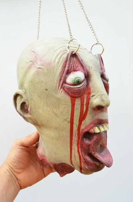Life - Size Halloween Hanging Zombie Head Creepy Prop - Monsta Online