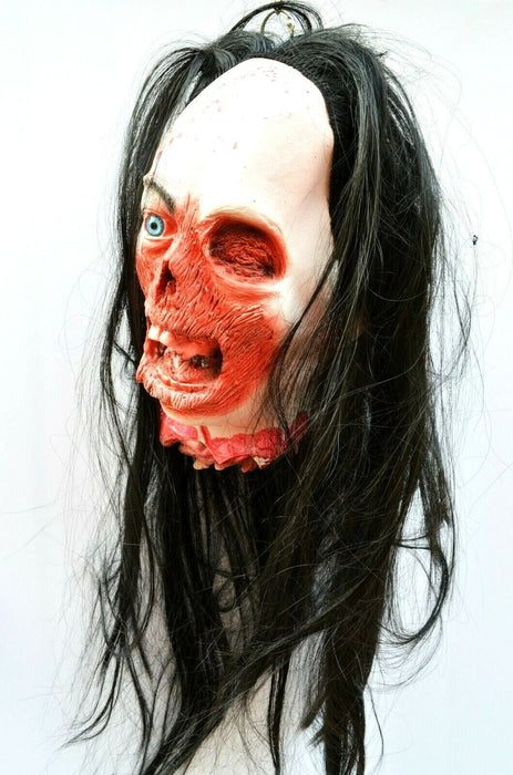 Life - Size Halloween Hanging Zombie Head Creepy Prop - Monsta Online