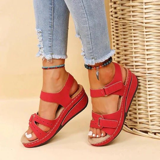 Women's Adjustable Walking Sandals – Cushioned Contoured Footbed for All - Day Comfort - Monsta Online